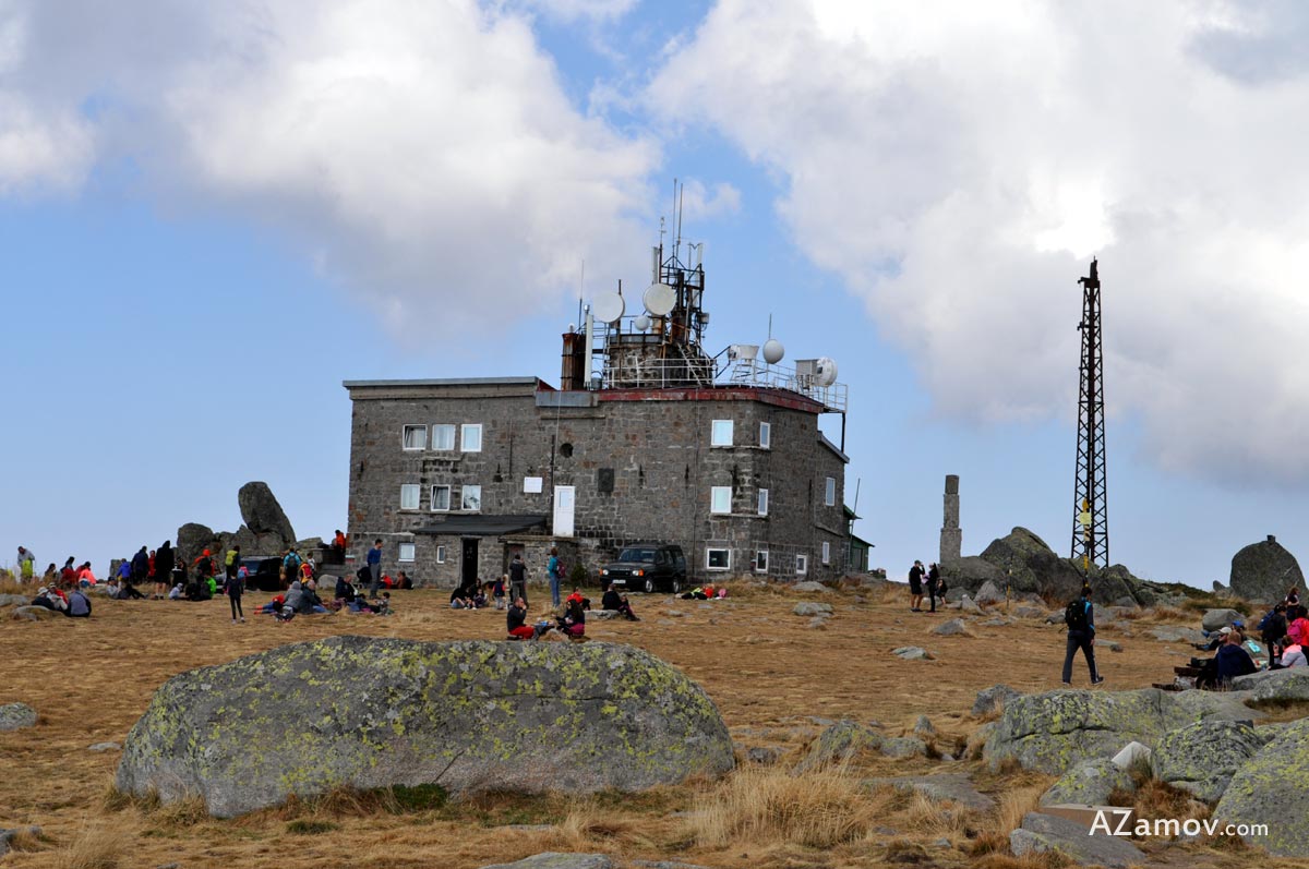 A hike from Bistrica to peak Cherni Vrah